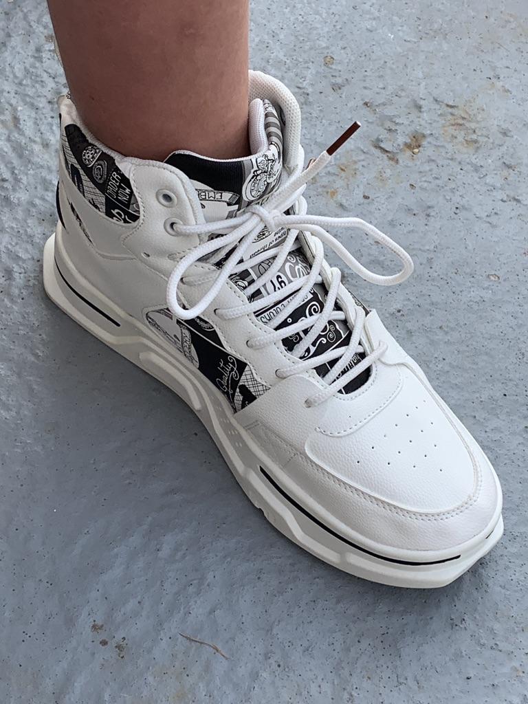 high white sneakers mens