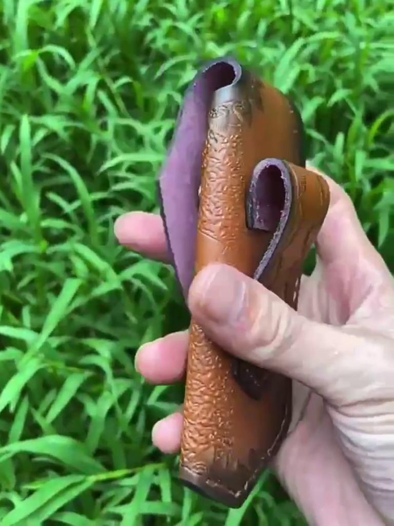 15cm Foling Knife Embossed Cowhide Scabbard Cover Second Layer Leather Sheath Case Camping Knife Holsters Belt Buckle