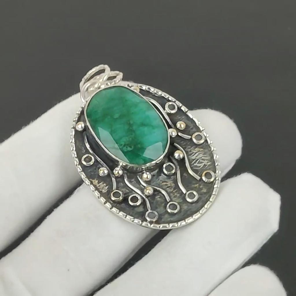 Emerald Pendant, 925 Sterling Silver Handmade Jewelry, Emerald Silver Pendant, Party Wear Jewelry For Women's, Pendant Christmas Gift