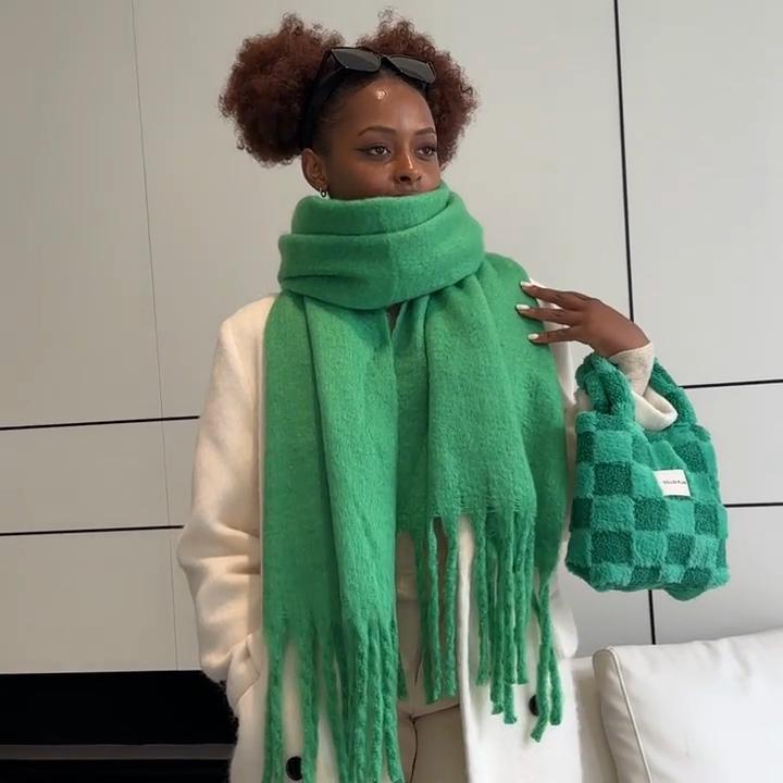 Women's Winter Plush Long Scarf with Tassel - Soft Warm Thick, Warm and Windproof Scarf, Multi Functional Scarf for Daily Outing