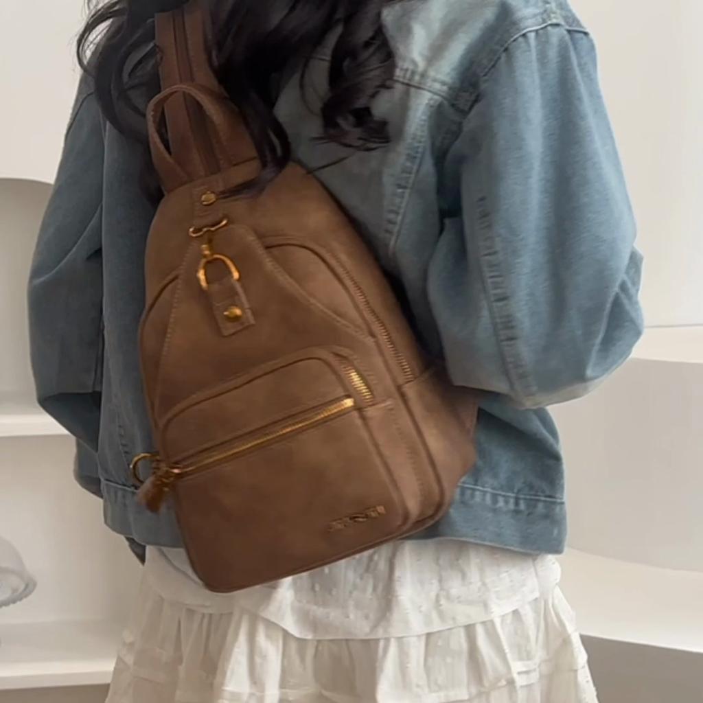 Women's Chest Bag Vintage Crossbody Bag Sport Chest Bag Multifunctional Backpack