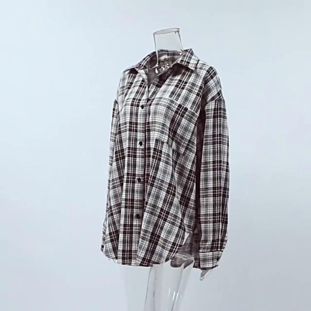 Women's Spring and Autumn Vintage Plaid Shirt, Featuring Long Sleeves A Loose Fit Single-breasted Design, and A Casual Style.