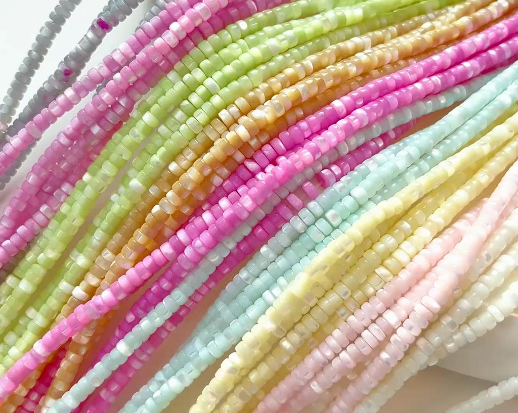 Přírodní barevné korálky z podkovovité mušle pro DIY náhrdelník, náramek, náušnice, výrobu šperků