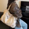 Borsa a Spalla Hobo Morbida in PU Sgualcita con Tracolla Regolabile e Borchie Metalliche Borsa a Mano Casual da Spalla per Donna