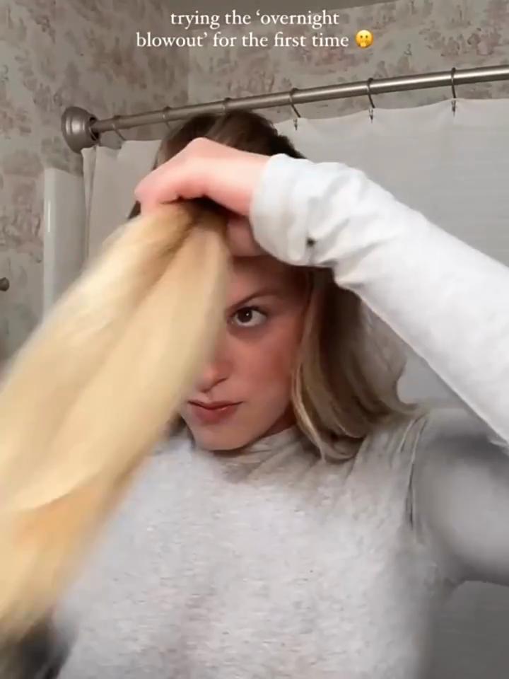 Heatless Curling & Bun Headband – Overnight Sleep Styler for Big Waves or Sleek Updo, Minimalist No-Heat Hair Tool for Wome