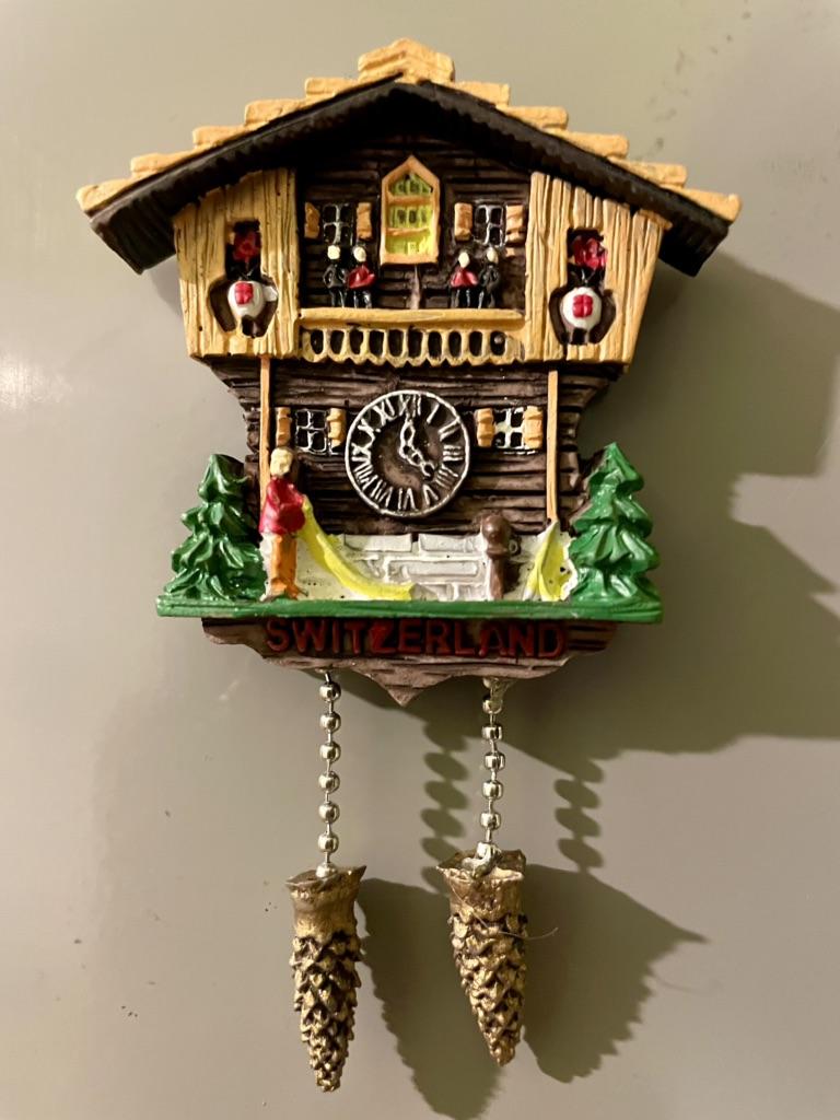 Magnete Frigorifero Germania - Orologio A Cucù In Stile Tedesco, Souvenir Da Viaggio, 5,2x8,3 Cm