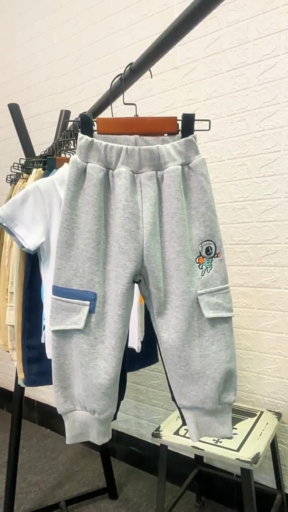 Boys Winter Sports Pants Fleece Lined Cartoon Sweatpants Casual Long Trousers for Kids