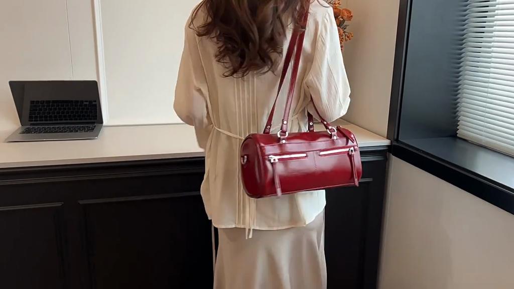 Yogodlns Underarm Barrel-shaped Bag For Women New Fashion Solid Crossbody Bag Versatile Large Capacity Shoulder Commuter Bag