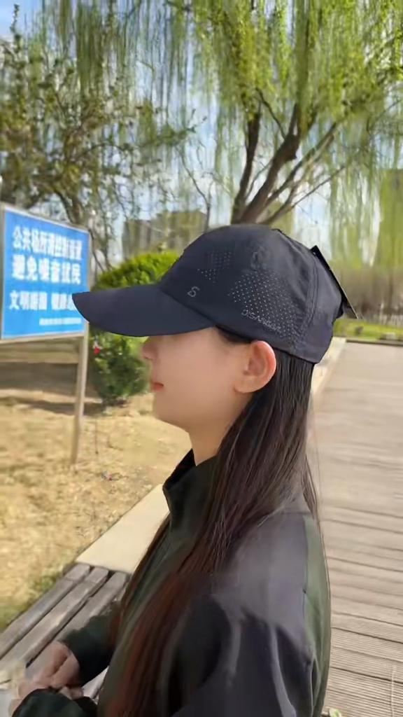 Cappellino da Baseball a Rete Traspirante ad Asciugatura Rapida per Uomo Donna, Visiera Parasole Estiva Originale Regolabile, Cappello da Pesca