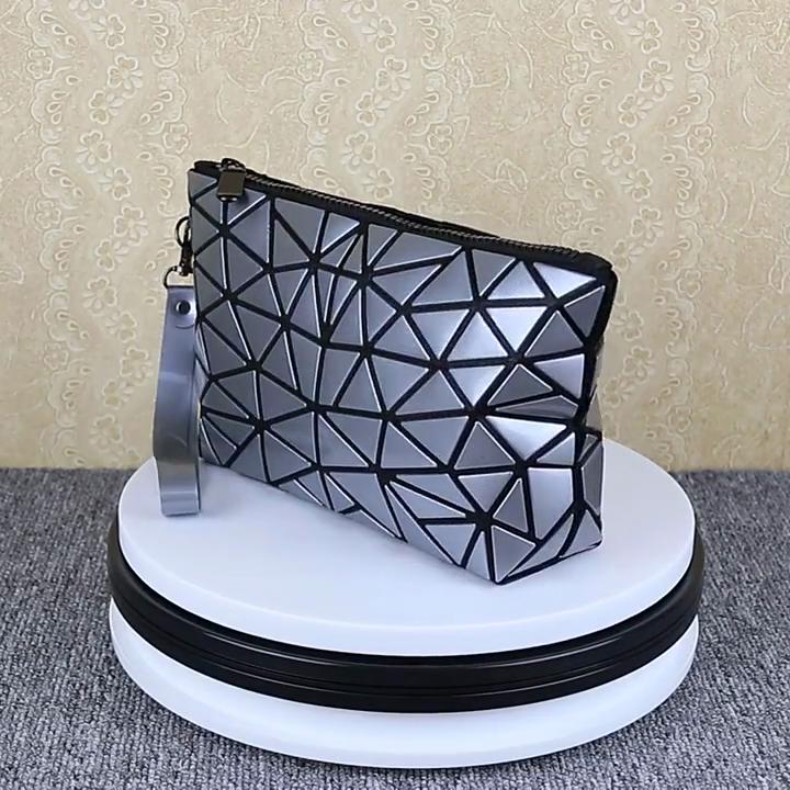 Geometric Diamond Waterproof Hand Carry Cosmetic Bag Korean Fashion Beauty Trend Large Space Foldable Women's Bag