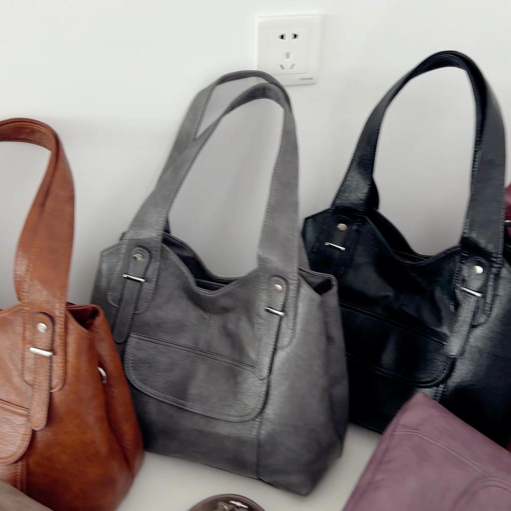 Dámská taška přes rameno z měkké kůže