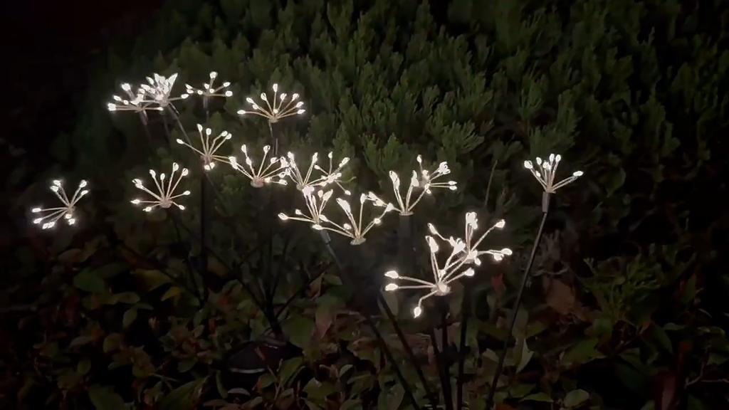 Solar Garden Lights Waterproof Solar Firework Lights with 8 Modes 60LED Solar-Powered Light for Outside Yard Pathway Garden Decor Outdoor
