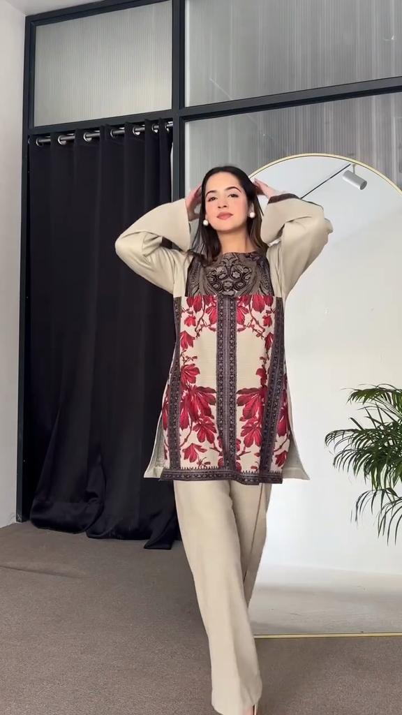 *Launching New  Đěsigner Party Wear Look Pur Natural Crepe Top&plazzo Co-ords Set*