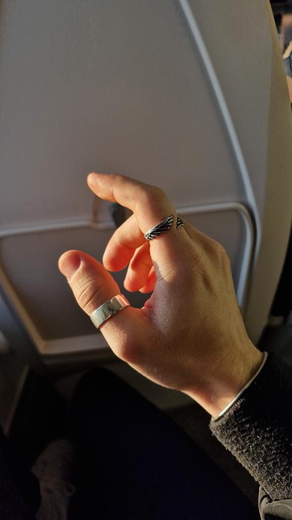 GIGB PBDK Anello Ondulato Regolabile In Argento Per Uomo E Donna | Gioiello Minimalista A Onda Spessa Per Pollice | Accessorio Unico