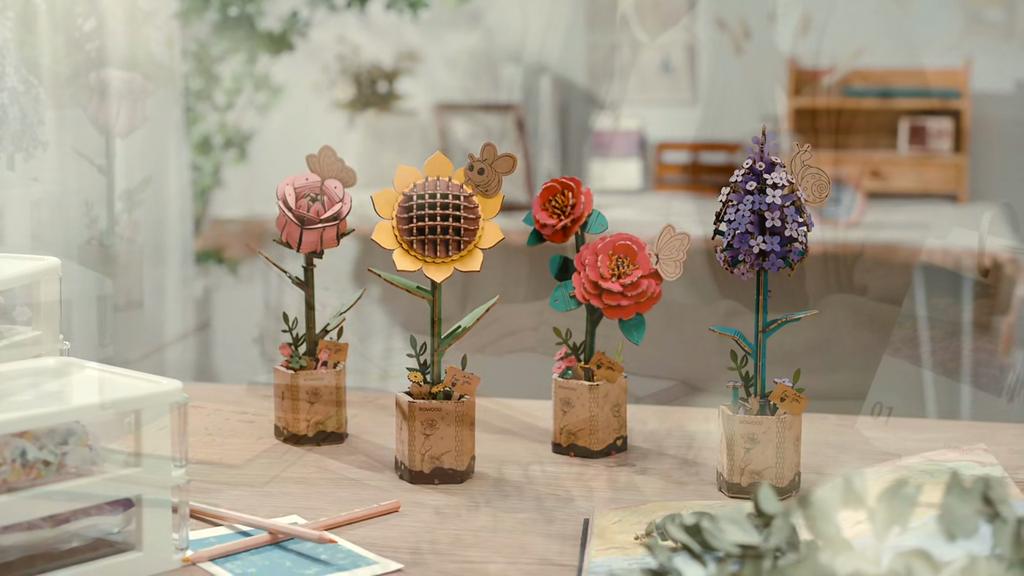 ROBOTIME Rowood DIY Wooden Flower Bouquet 3D Wooden Puzzle TW01H