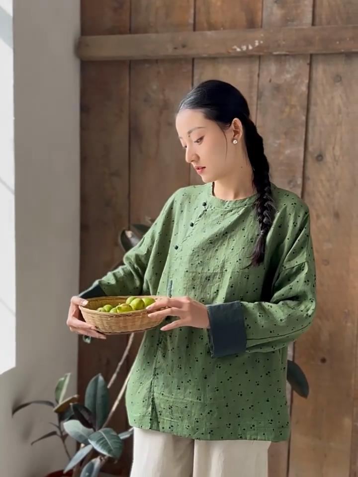 Johnature Women Vintage Shirts Print Floral O-Neck Long Sleeve Blouses Spring Button Chinese Style Shirts