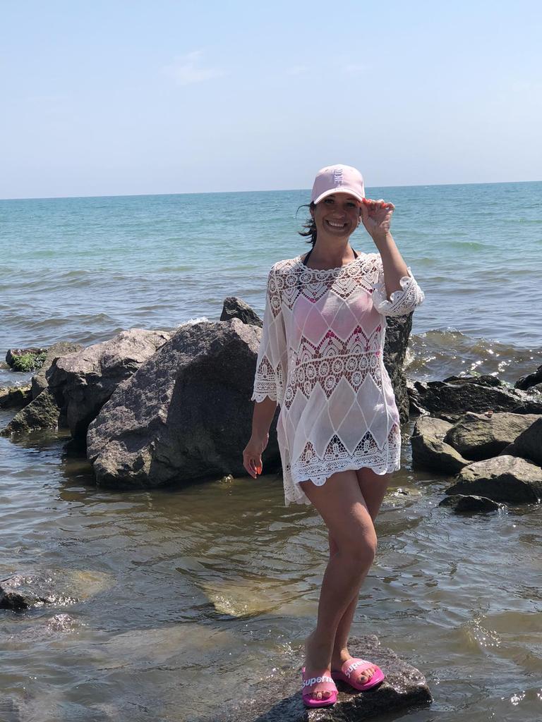 Copricostume Da Spiaggia All'Uncinetto: Cardigan Aperto Con Nappe, Maniche Corte, Leggero E Traspirante – Perfetto Per L'Estate