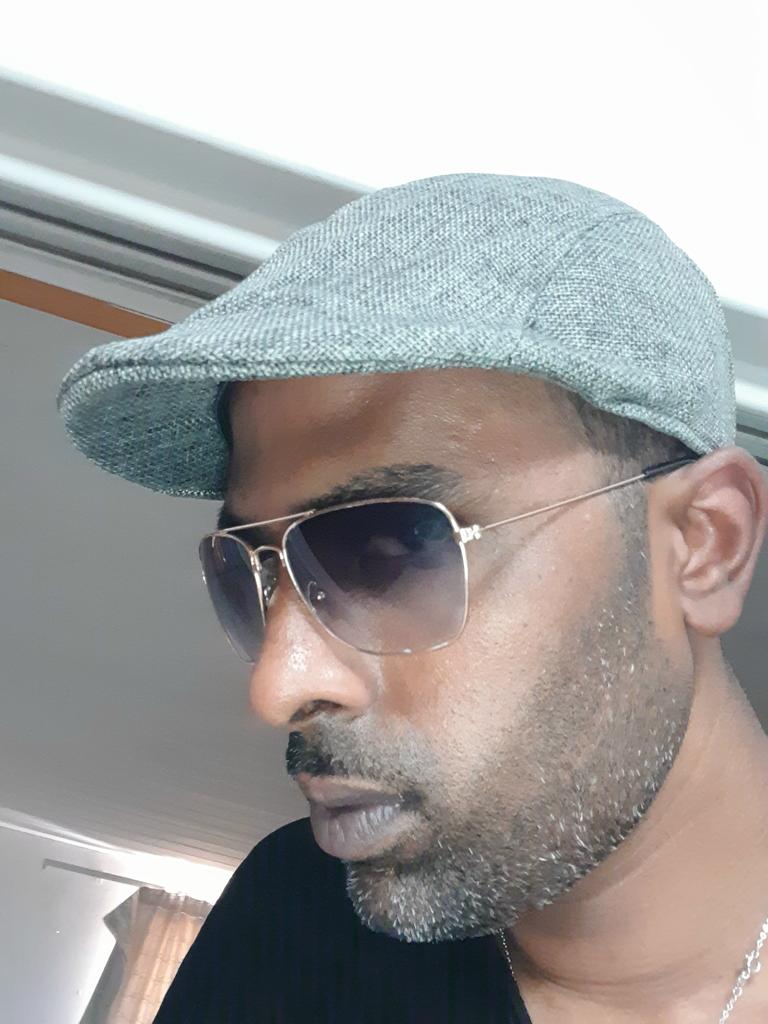 Mens Classic Beret Cabbie Hat Flat Cap 