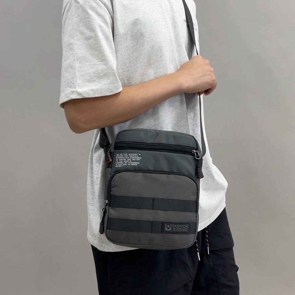 Men's Bag Multi-Compartment Shoulder Bag Business Lightweight Bag Travel Crossbody Bag
