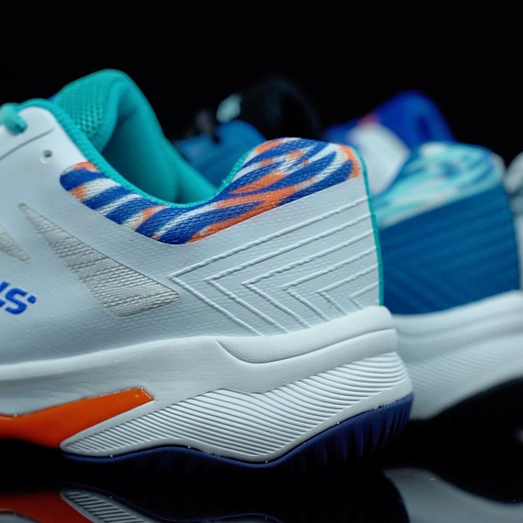 36-46 Unisex Sneakers Shock-absorbing Anti-skid Wear-resistant and Breathable Badminton Shoes Professional Training Shoes