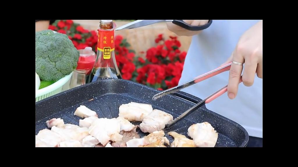 Straight Head Stainless Steel Sharp Blade Korean Barbecue Clips ABS Handle Household Vegetables Salad Kitchen Scissors