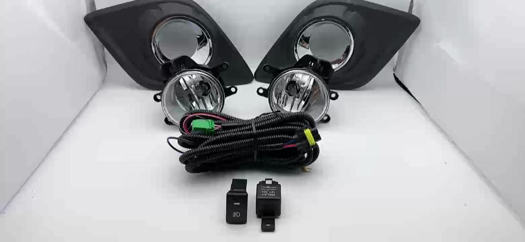2Pcs Car Fog Lamps Foglight For Toyota Hilux Revo 2015 2016 2017 2018 2019 Front Bumper Halogen Daylights Auto Accessories