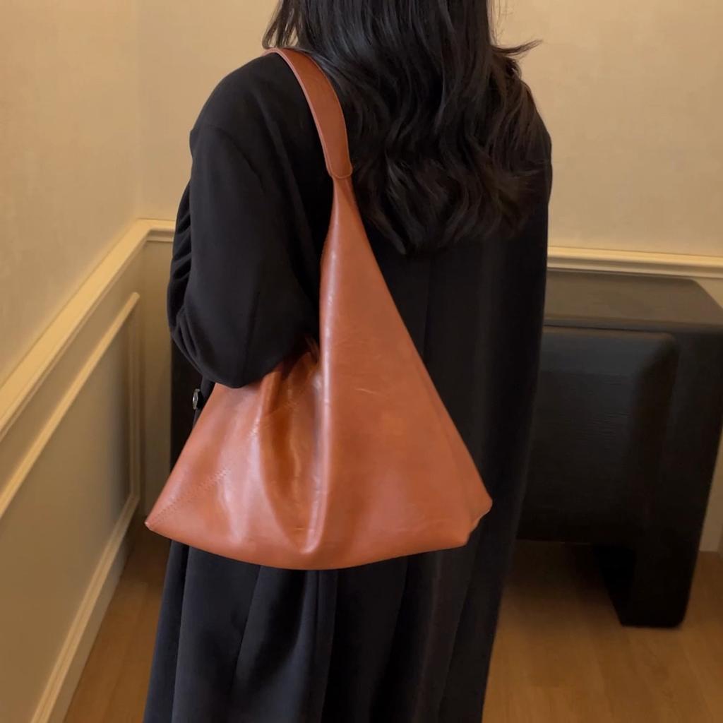 Large Capacity Retro Bag Women's Shoulder Bag Commuter Tote Bag