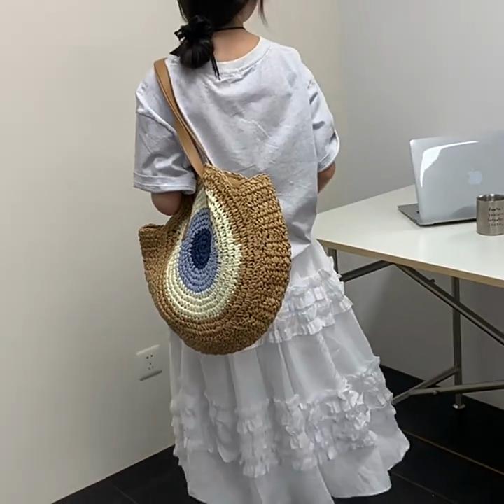 Straw Bag Women Hand-Woven Handbag Round Shape Rattan Bag Big Capacity Casual Beach Shoulder Crossbody Bag