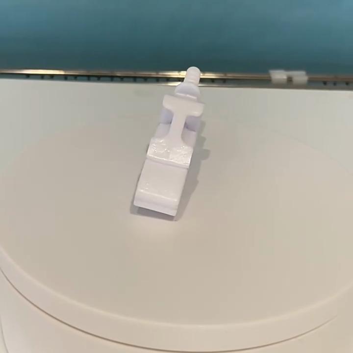 12PCS Birds Food Holder Pet Parrot Feeding Fruit Vegtable Clip Cuttlefish Bone Feeder Device Pin Clamp Bird Cage Accessories