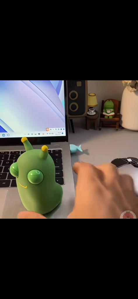 Googly Eyes Caterpillar Squeeze Stress Relief Toy, Stretchy Stretchy Worm Fidget Sensory Toy for Kids and Adults