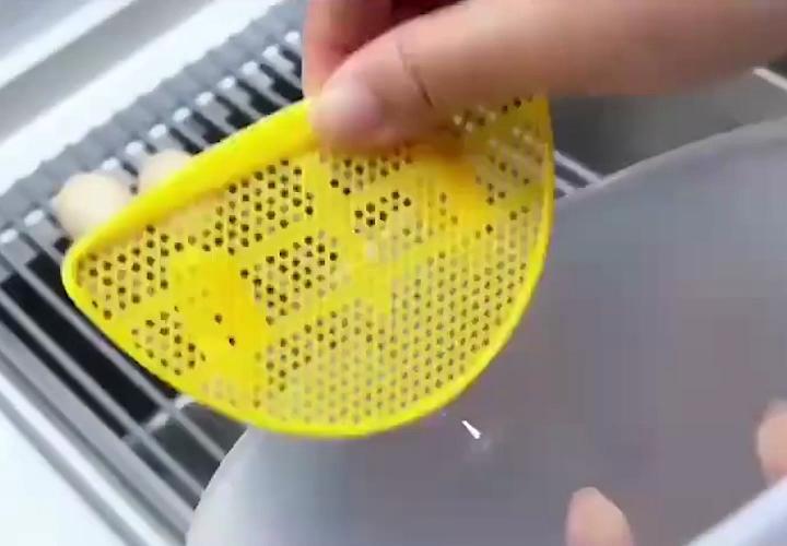 1L Convenient Liquid Measuring Bowl Removable Filter Baking Tool Measurement