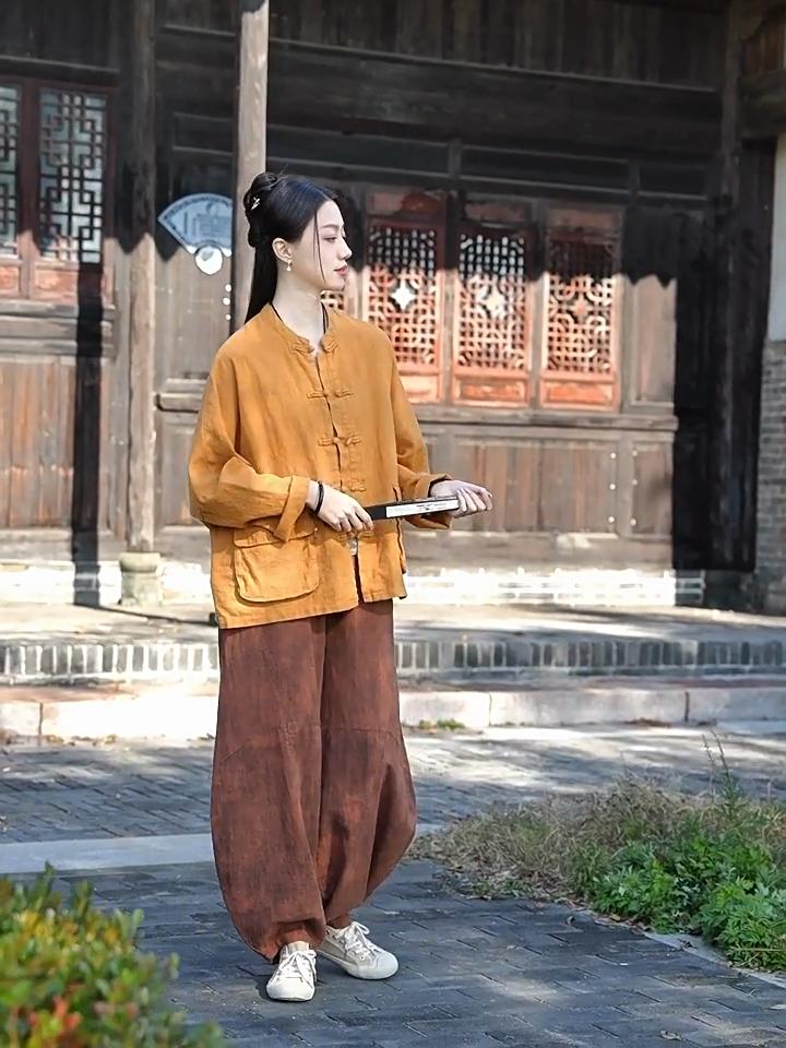 Johnature Women Vintage Shirts Tops Spring Chinese Style Solid Color Blouses Pockets Button Stand Shirts
