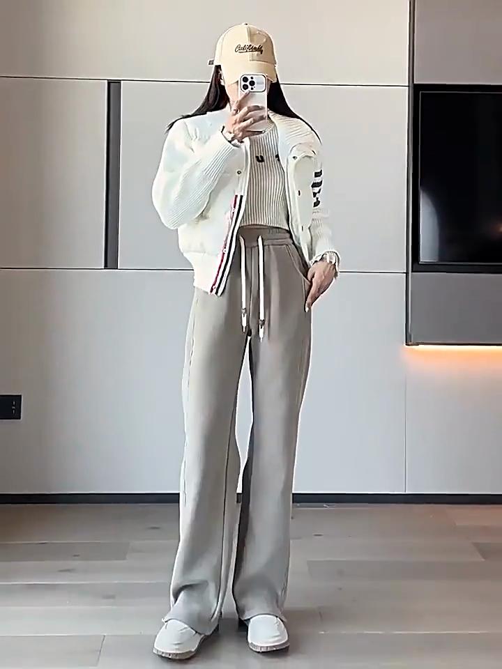 Women's High Waisted Straight Leg Winter Pants - Thickened Fleece Lined Elastic Waistband, Casual Pants for Autumn and Winter, Middle East Series