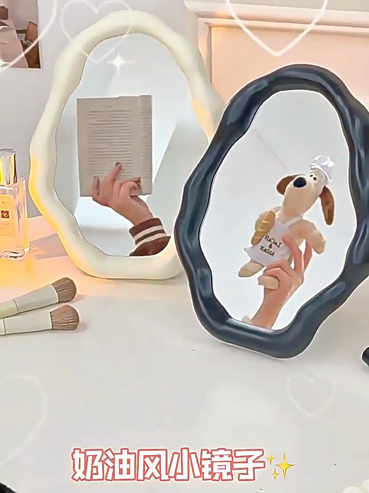 Cloud-Shaped Aesthetic Mirror – Creamy Irregular Vanity Mirror for Desk or Wall Mount, Cute Decorative Makeup Mirror, Trending On Ins