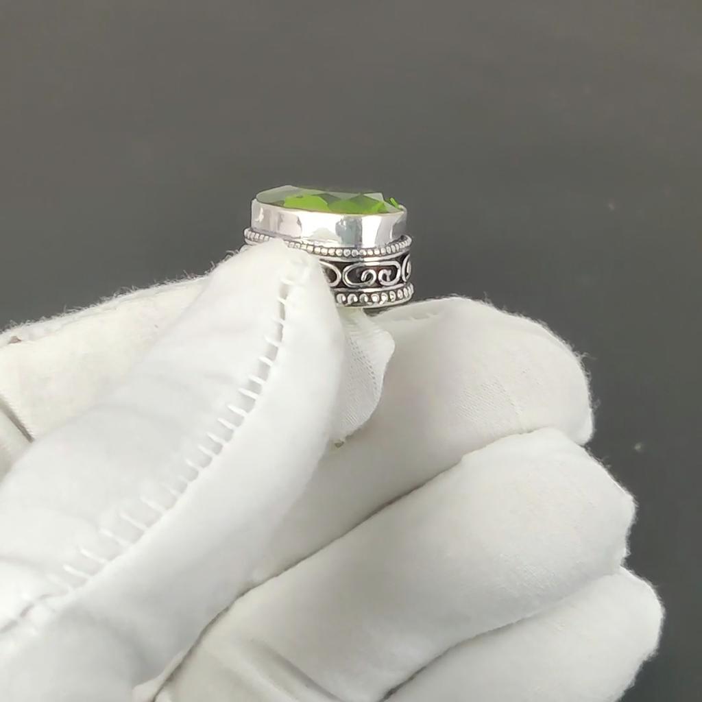 Inel cu Piatră Prețioasă Peridot, Bijuterii din Argint Sterling 925, Inel Lucrat Manual, Inel Statement din Argint cu Peridot, Cadouri de Ziua de Naștere pentru Ziua Îndrăgostiților