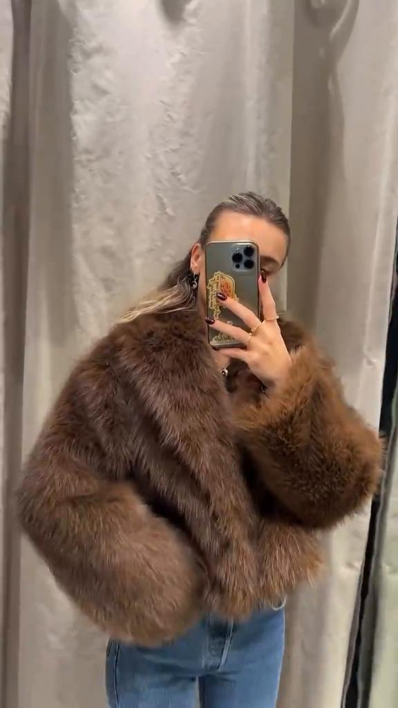 Cappotto Corto Marrone con Revers in Pelliccia Sintetica da Donna Soffice Manica Lunga Caldo Spesso Giacca Larga 2024 Autunno Inverno Lady Streetwear