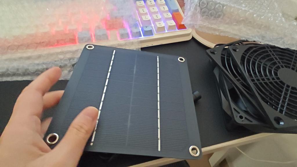 3W Solar Panel Powered Fan Kit Waterproof Solar Exhaust Fan for Greenhouse Shed