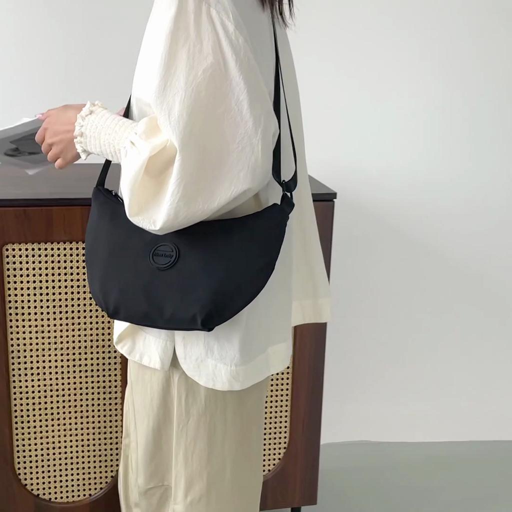 Women's Bag Nylon Crossbody Bag Sports Shoulder Bag Mother Bag