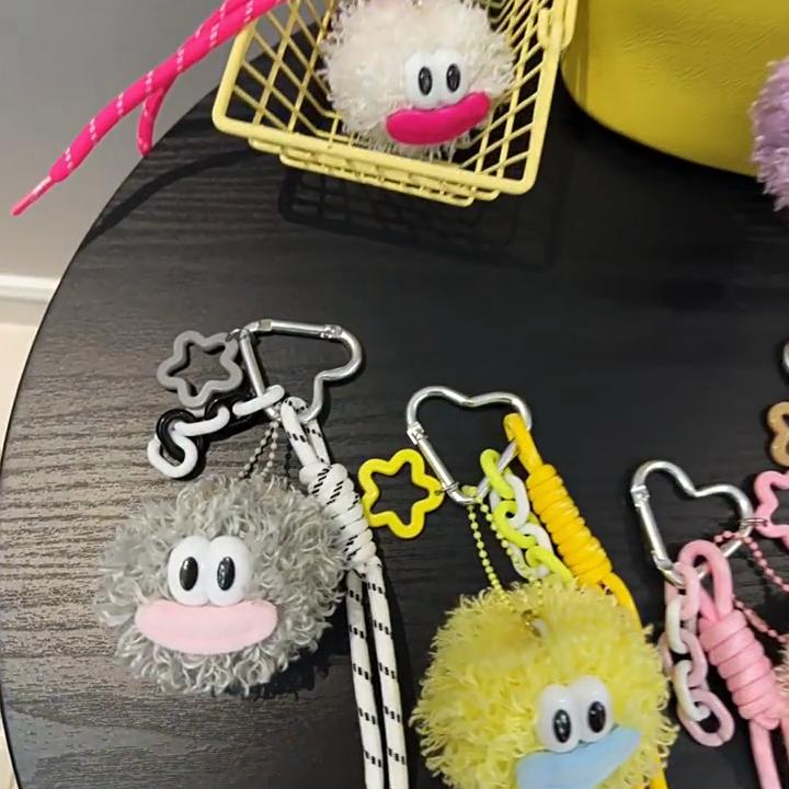 Sausage Mouth Plush Funny Clown Keychain Plush Doll Pendant Sausage Mouth Keyring Key Ring Funny Big Mouth Plush Pendant