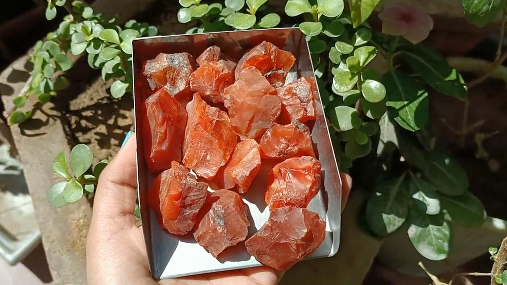 Carnelian Crystal Healing Rough Stone, Natural Raw Crystals for Manifestation, Meditation and Reiki Healing Gemstone Rough.