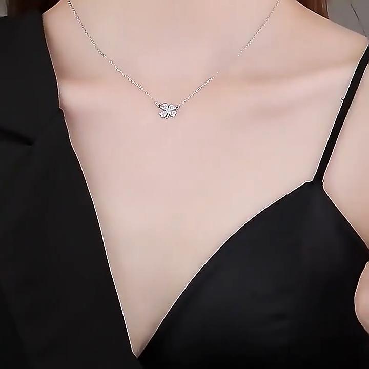 Collier vent froid coréen, collier trèfle à quatre feuilles en argent, collier pendentif feuille porte-bonheur de luxe léger de niche pour femmes
