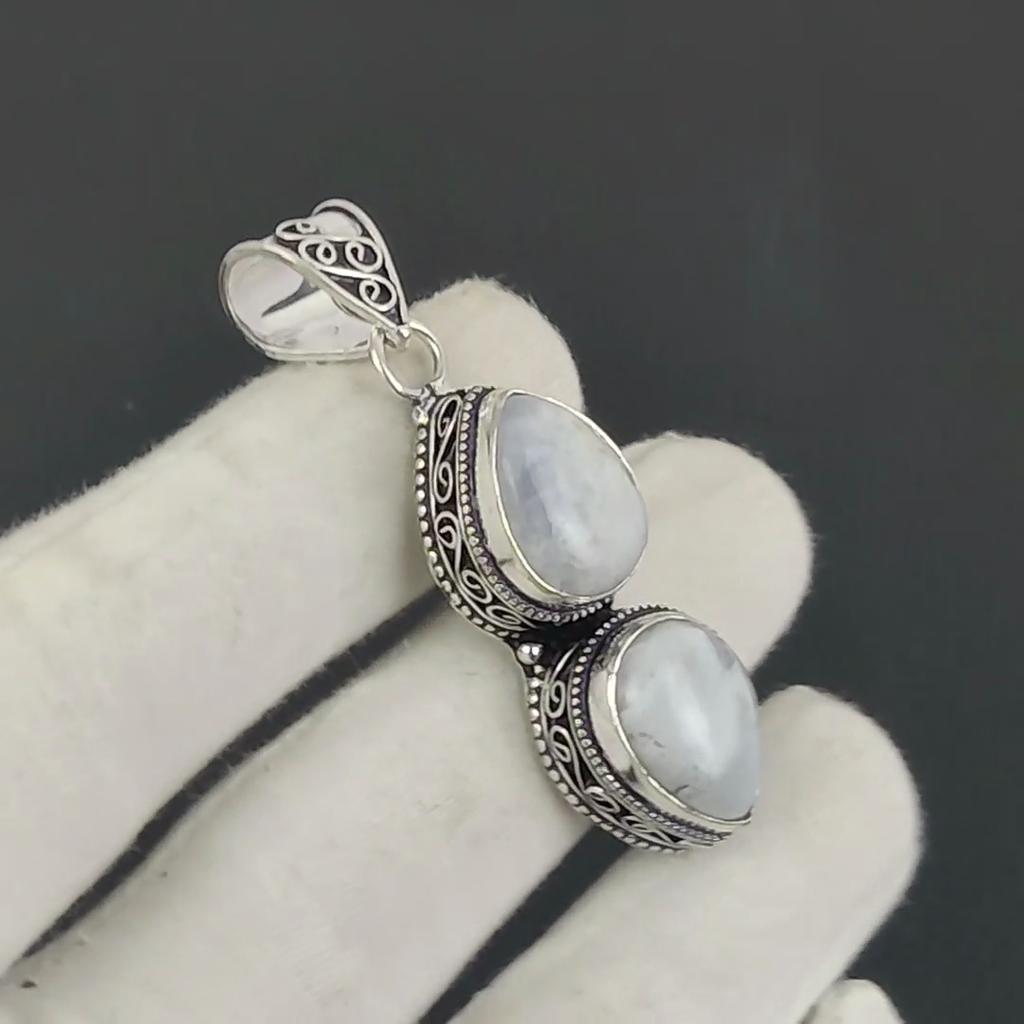 Colgante de Plata de Ley 925 con Piedra Luna Arcoíris Natural - Diseño de Pera Hecho a Mano, Joyería para Uso Diario, Regalo de Aniversario