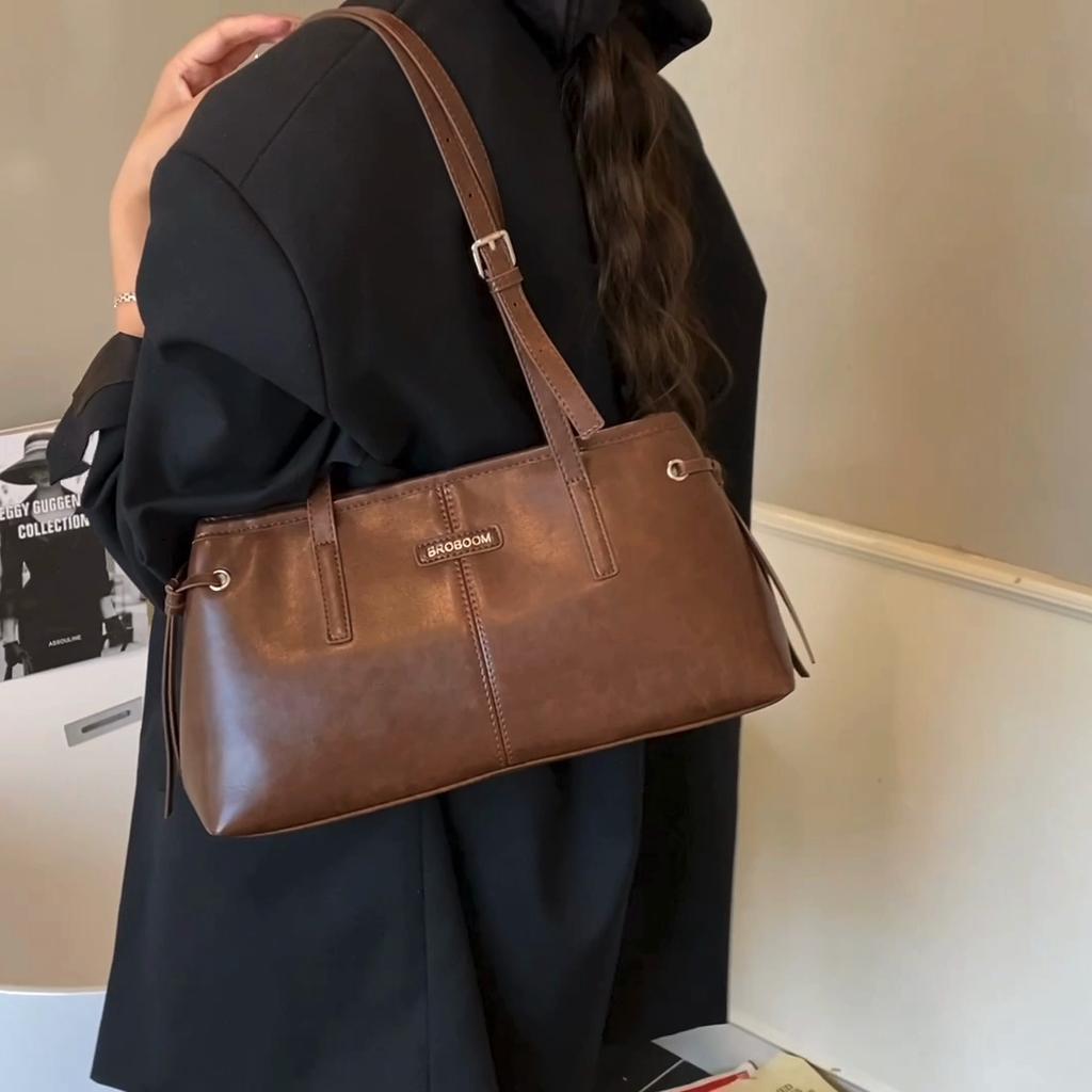 Large Capacity Leather Tote Bag Women Fashion Shoulder Bag Everyday Use Classic Design Handbag Work and Casual