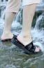 Pantoufles Douces Homme Chaussures d'Été d'Extérieur Plates Antidérapantes Semelle Épaisse Chaussures de Plage Vacances Confortables