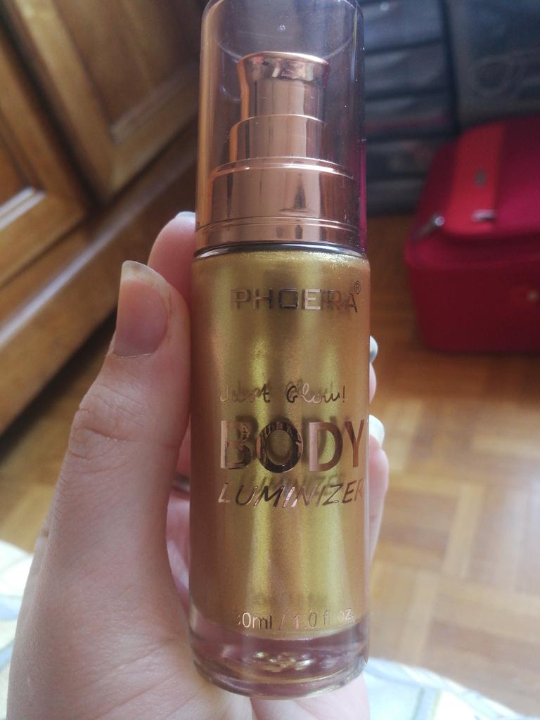 phoera body luminizer