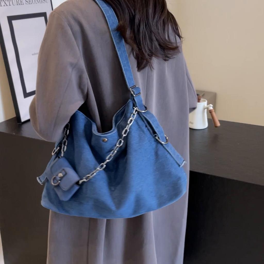 Denim Shoulder Bag Women's Large Capacity Crossbody Bag Student's Tote Bag Chains Bag