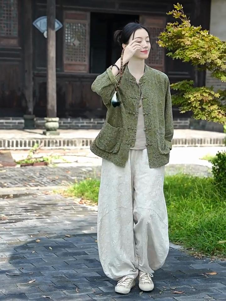 Johnature Women Vintage Jacquard Shirts Tops Stand Long Sleeve Pockets Blouse Autumn Chinese Style Shirts