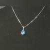 Umcho Simulați colier cu pandantiv cu topaz albastru pentru femei Colier cu lanț solitar cu picături de apă pentru femei