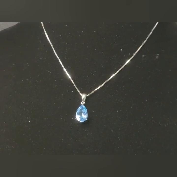 Umcho Simulați colier cu pandantiv cu topaz albastru pentru femei Colier cu lanț solitar cu picături de apă pentru femei