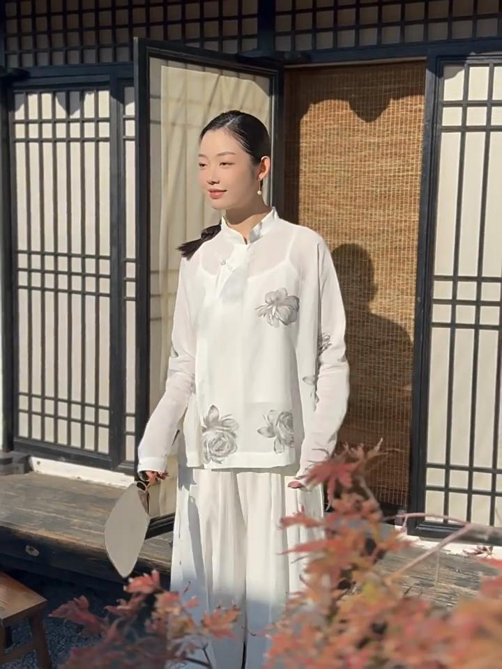 Johnature Women Vintage Stand Shirts Tops Long Sleeve Button Print Floral Blouses Spring Loose Casual Soft Shirts